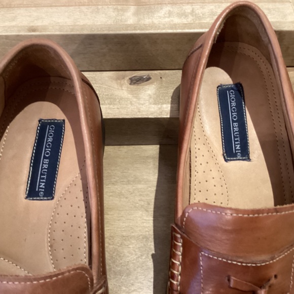 Giorgio Brutini Men’s Brown Leather Slip-on Tassel Loafers Size 12M